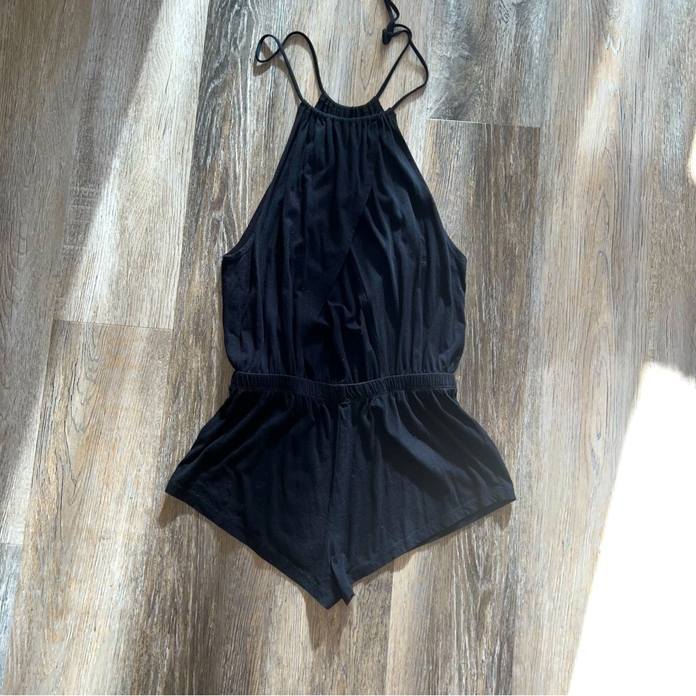35 mm Clothing keyhole tie strap romper